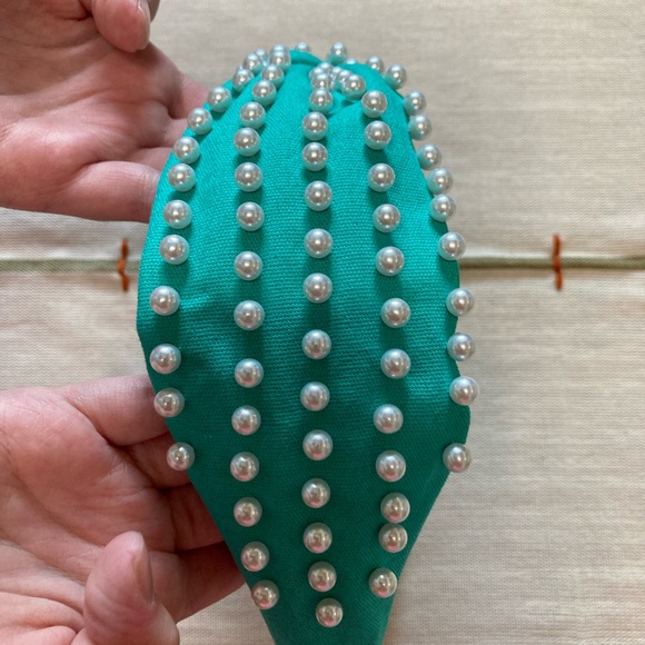 La Bella Teal Canvas and Pearl Headband - Picture 3 of 5